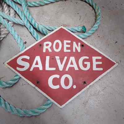Roen Salvage Co. Sign
