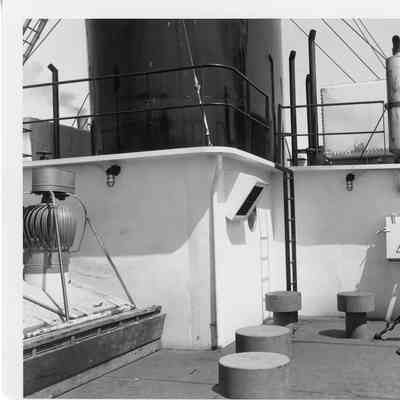 Deck of Elton Hoyt II