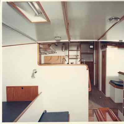 Yankee Girl interior