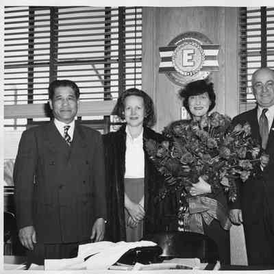 Alva Smith, L.D. Smith and Mrs. William Galliane