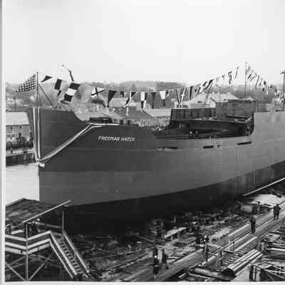 Freeman Hatch pre-launch at Leathem D. Smith Shipbuilding Co.