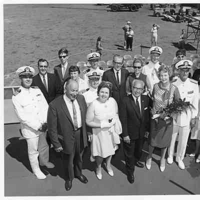 PG-95 USS Defiance launch activites