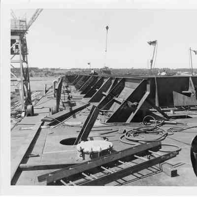 Construction of Barge G-1 at Christy Corp