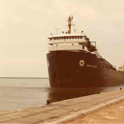 Self-unloader Acawa Canyon at Sheboygan, Wisconsin, March 1981