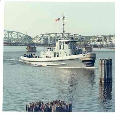 PBI YTB 804 underway