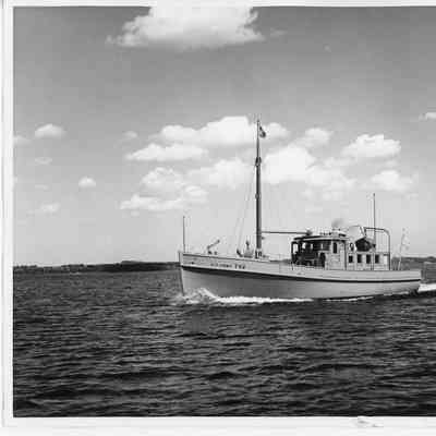US Army T-62 underway