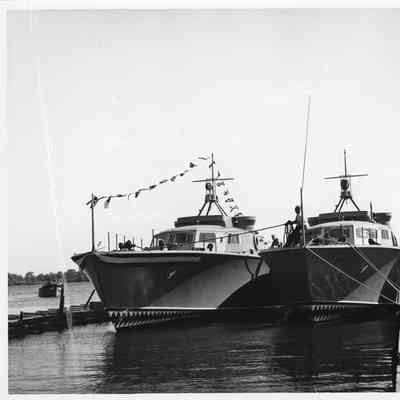 P-571 alongside another vessel at Peterson Boat Works July 15, 1944