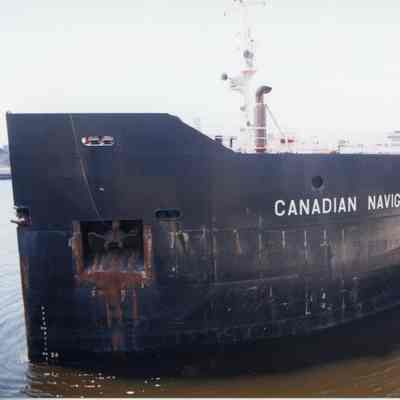 Freighter Canadian Navigator