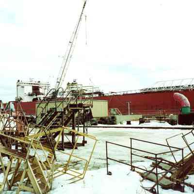 Presque Isle, Burns Harbor, and Paul R. Tregurtha at Bay Shipbuilding 2001