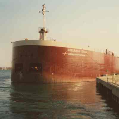 COLUMBIA STAR