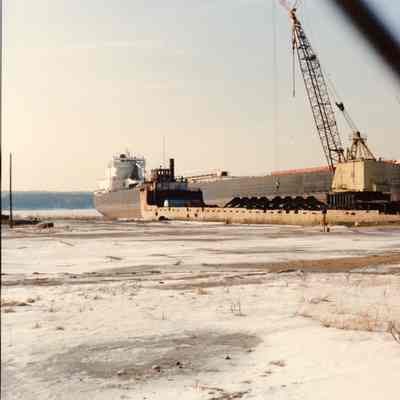 American Mariner and Lillian at Bay Shipbuilding 1995