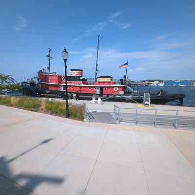 Tug John Purves