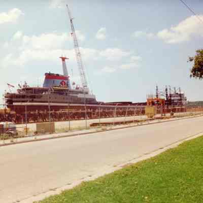 Edward L. Ryerson in graving dock at Bay Shipbuilding 1990