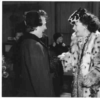 Alva Smith and Helen Kettner