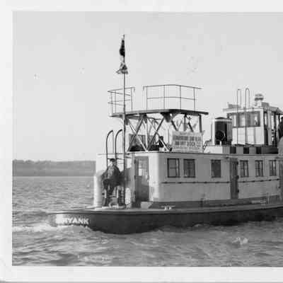 Vessel Damyank underway