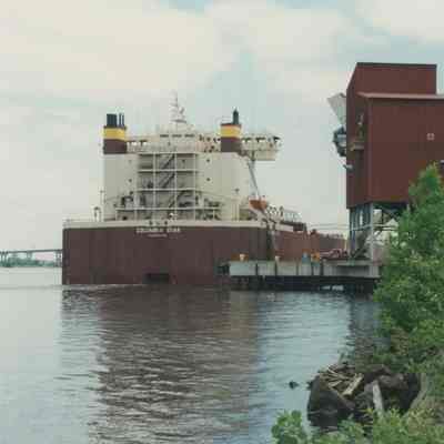 COLUMBIA STAR