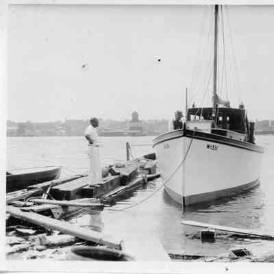 Sailboat W-1531 docked at Sturgeon Bay Boat Works