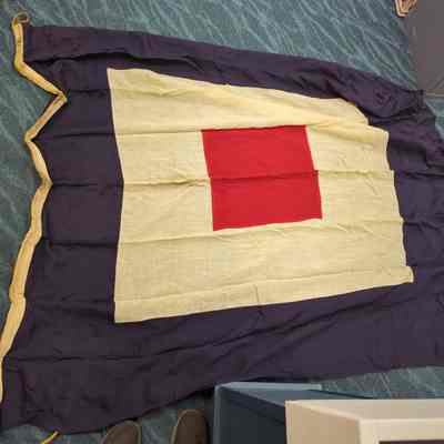 W Signal Flag