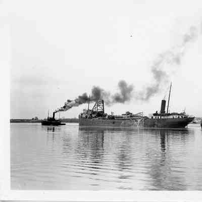 Sinaloa being towed 1943