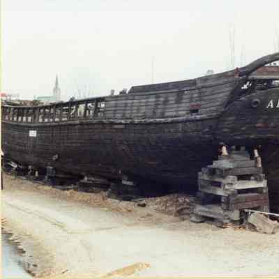 Alvin Clark port stern quarter view 1994