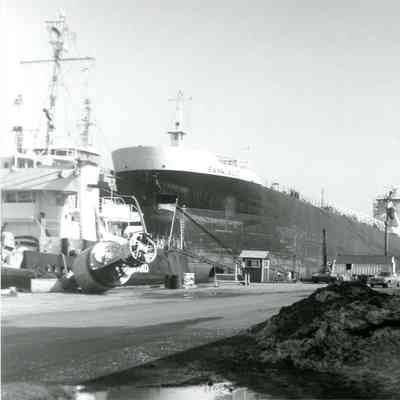 Sam Laud with USCG buoy tender Mesquite 1976