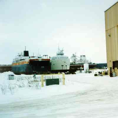 Viking, S. J. Crapo and Adam E. Cornelius at Bay Shipbuilding 1995