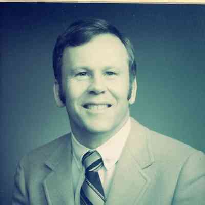 Dale Vogel Portrait SBYC Commodore 1982