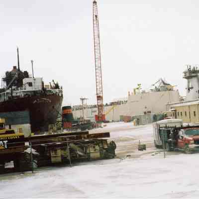 Lee A. Tregurtha, Innovation, and Pathfinder at Bay Shipbuilding 2006