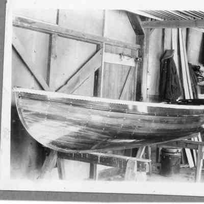 Rowboat on sawhorses at Sturgeon Bay Boat Works