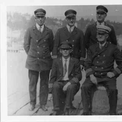 Six man crew