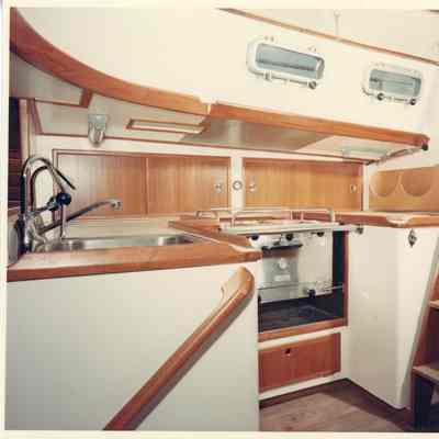 Yankee Girl Interior galley