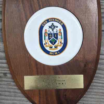 USS Avenger MCM-1 Plaque