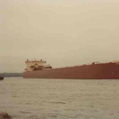 COLUMBIA STAR