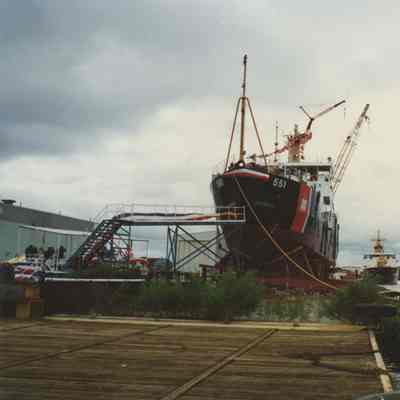 USCGC IDA LEWIS (551)