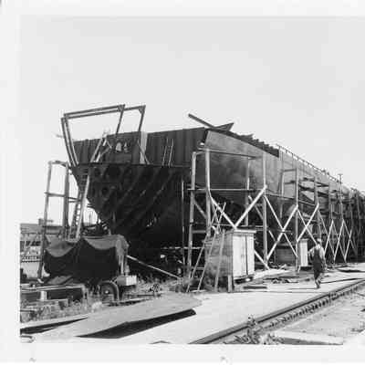 Construction of Barge G-1 at Christy Corp