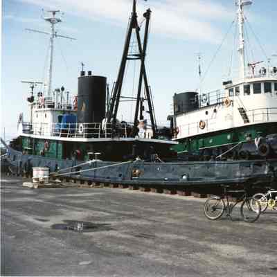 James A. Selvick and Carl M. Selvick docked in Sturgeon Bay 1992