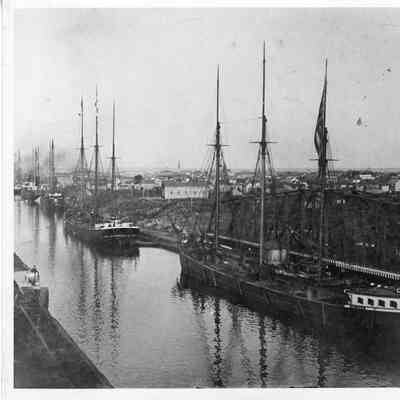 Schooners Nelson and Mary B. Mitchell in canal