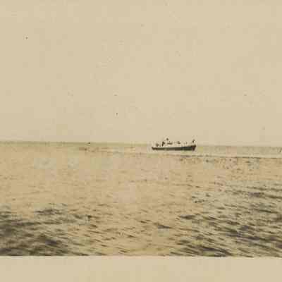 Pitt of St. Louis underway
