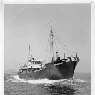 Sturgeon Bay Fishing Trawler underway