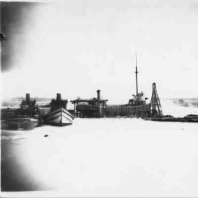 unidentified vessels dockside