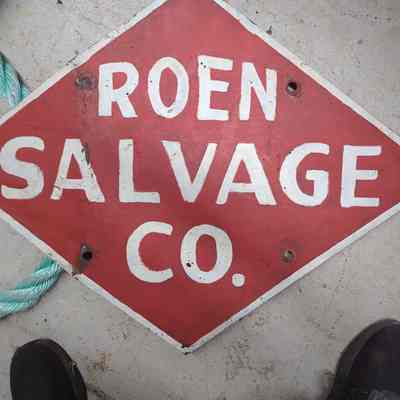 Roen Salvage Co. Sign
