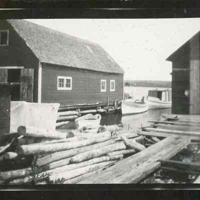 Fish shed at Fish Creek