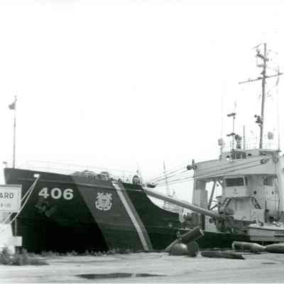 USCG buoy tender Acacia in Sturgeon Bay 1978