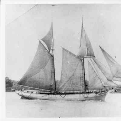 Hunter Savidge underway