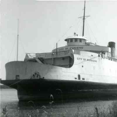 City of Munising docked at Washington Island 1968