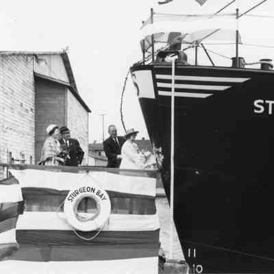 4 people christening the trawler Sturgeon Bay 1943