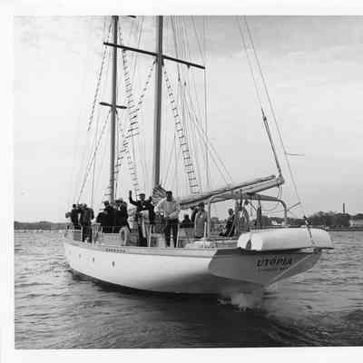 Utopia with group on board