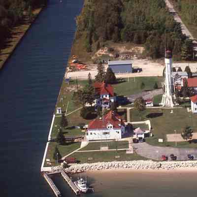 Aerial view of Sturgeon Bay Canal Station