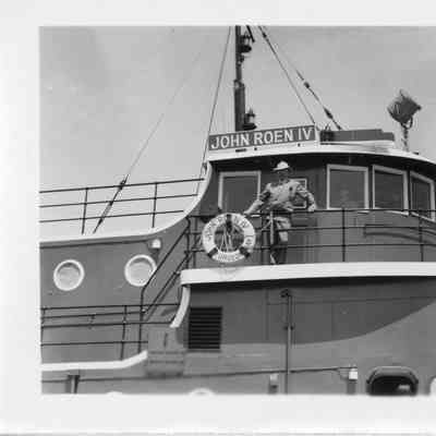 Man onboard of John Roen IV