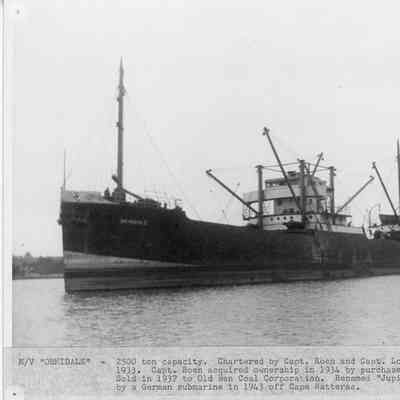 M/V Ormidal in bay